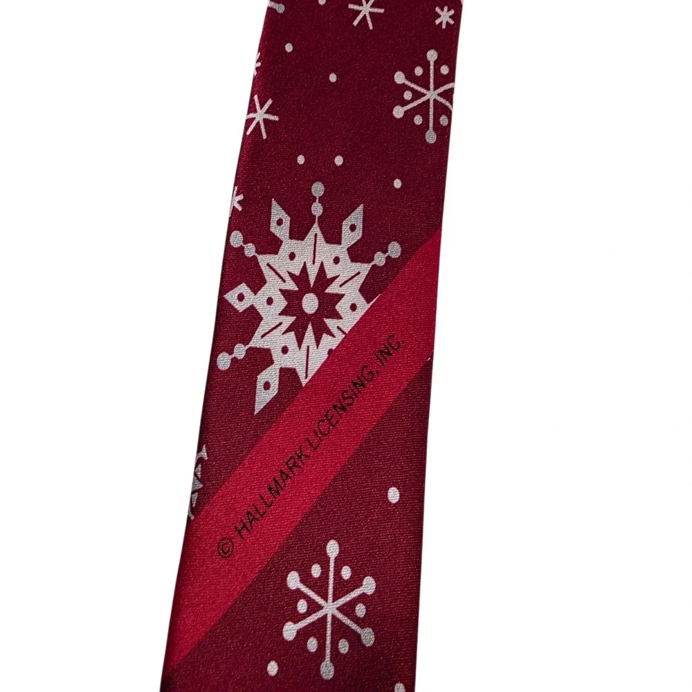 Holiday Traditions Hallmark Snowflake Silk Necktie Red‎ Men's Christmas